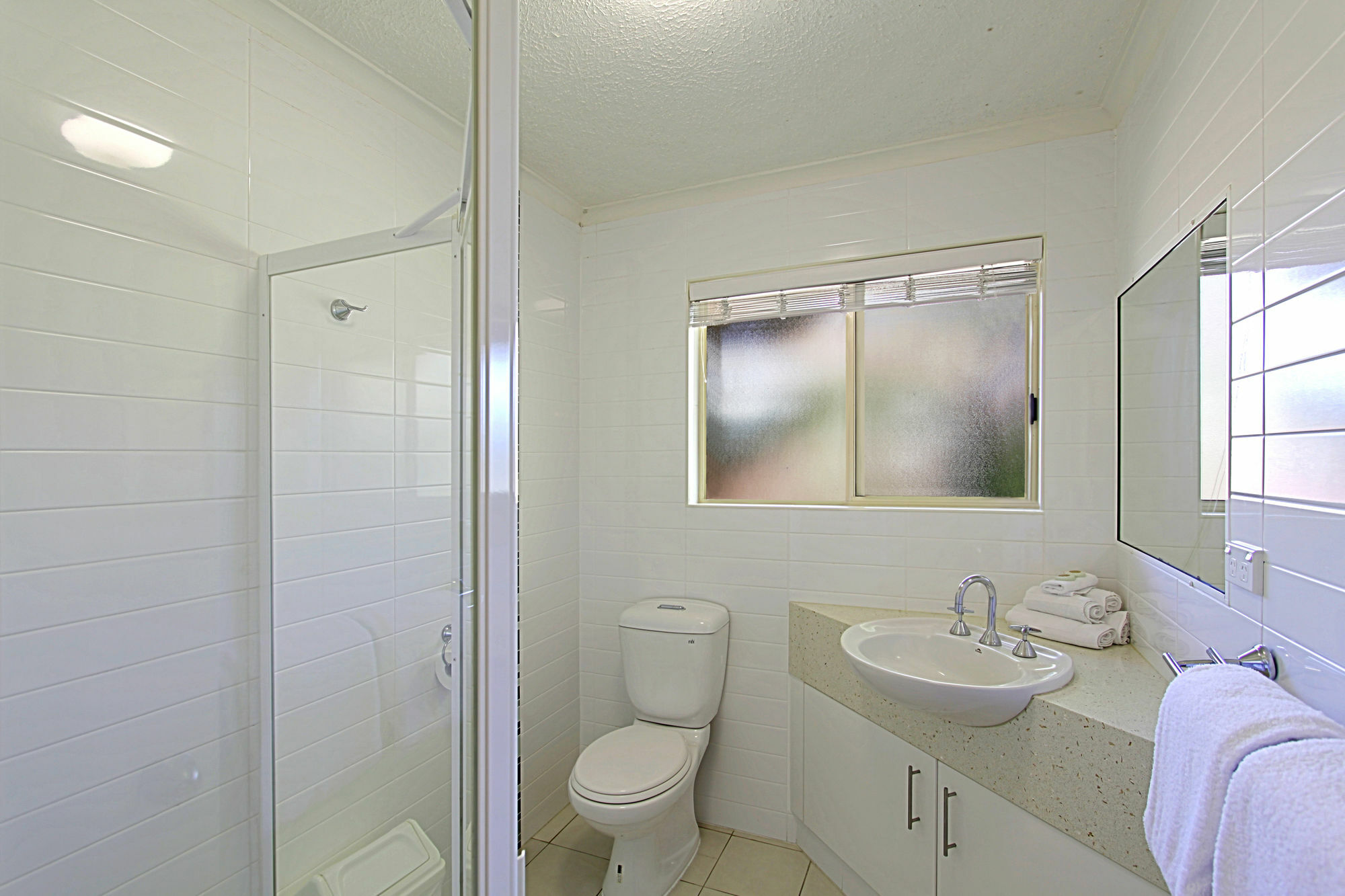 Sea Breeze On Main Beach Byron Bay Exterior foto